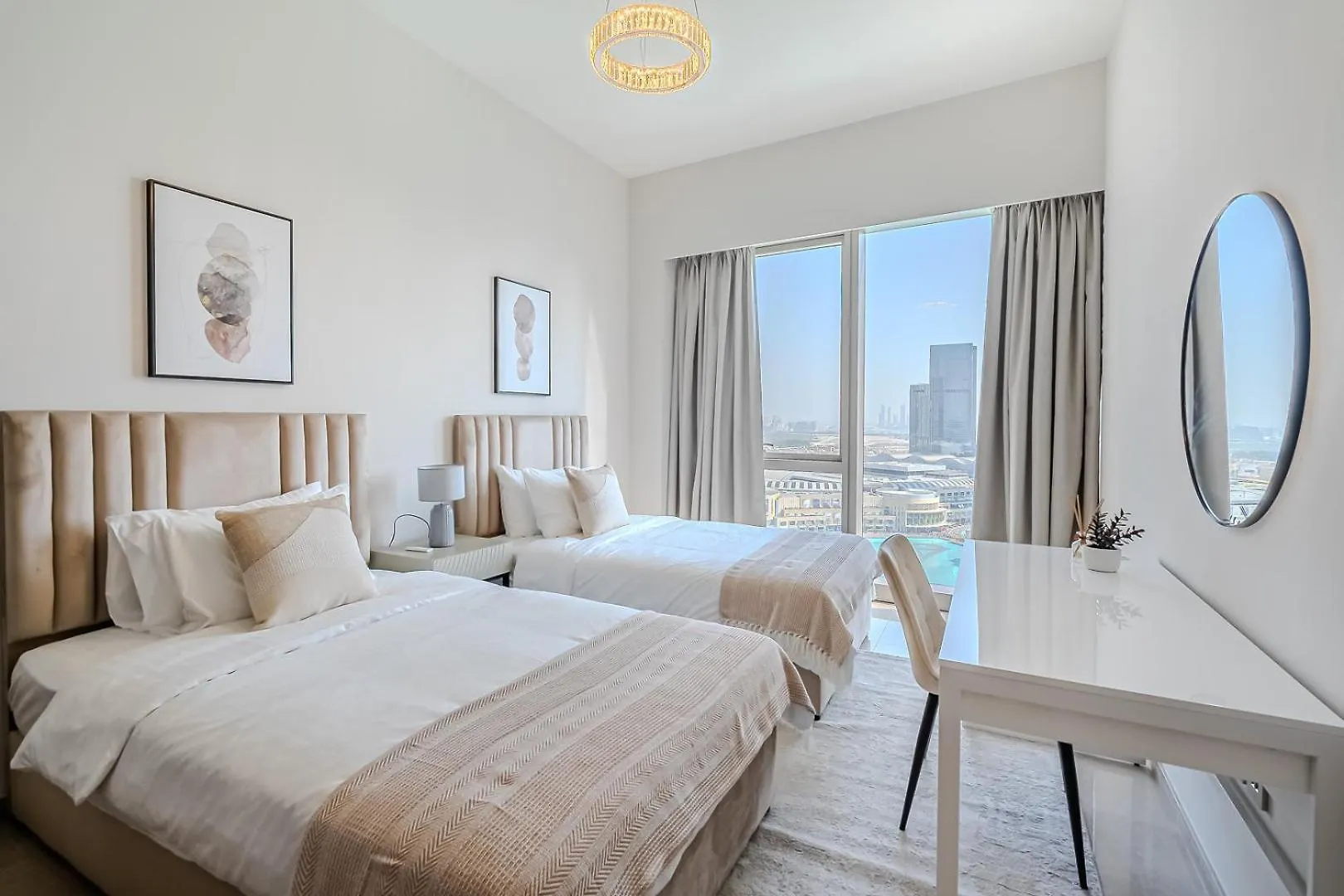 Burj Khalifa View I Downtown I 2 Bedroom Apartment Dubai United Arab Emirates