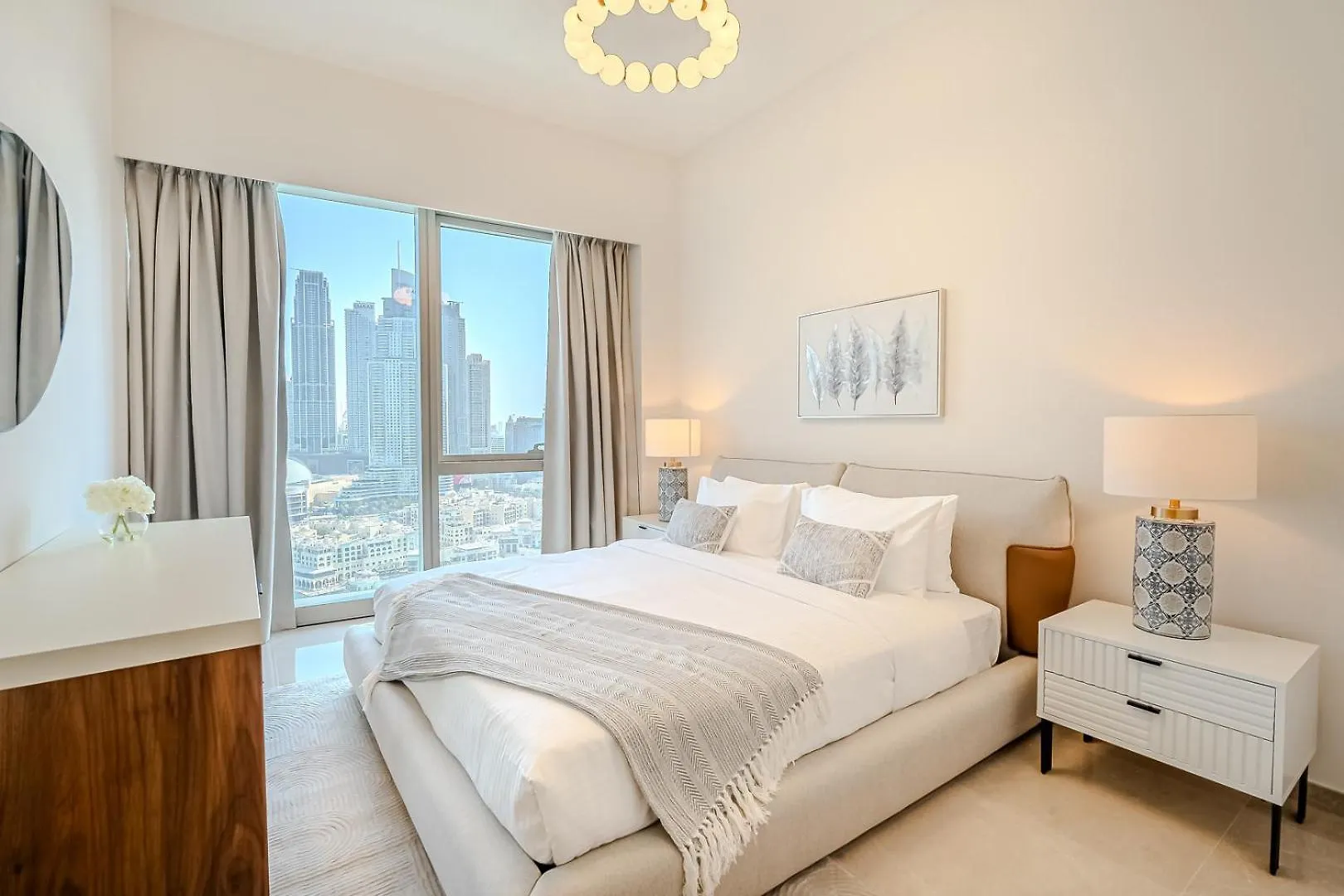 Burj Khalifa View I Downtown I 2 Bedroom Apartment Dubai 0*,  United Arab Emirates